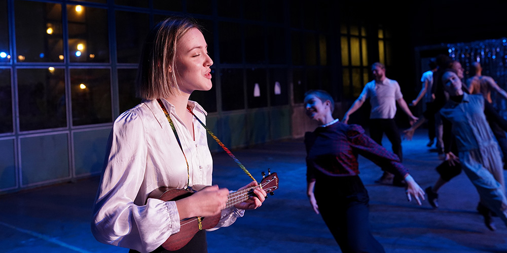 Impressions of the theater production “Der grosse Marsch” of Unitheater Basel.